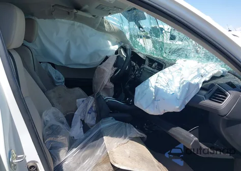 2017 Honda Civic Lx from USA, damaged, VIN 19XFC2E56HE079212